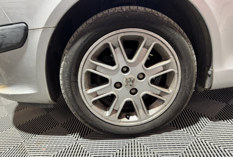 Peugeot 1007 GARANTIE 1 AN sporty 1.4 16V