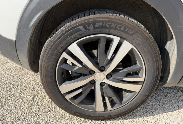 Peugeot 3008 1.5 BLUEHDI 130 ALLURE BVM6