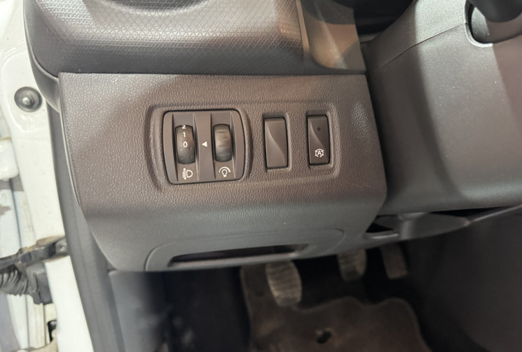 Renault Clio IV 2 PL GARANTIE 1 AN 1.5 dCi 90 cv