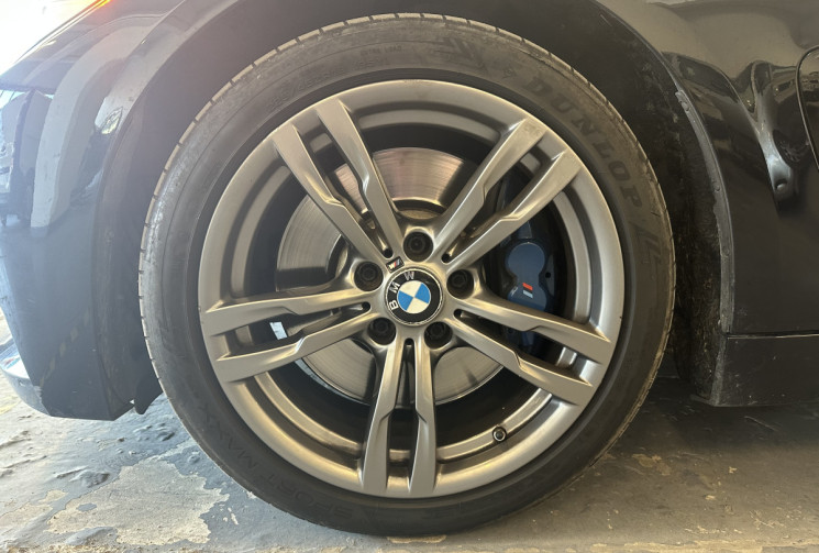 BMW Série 4  430d 3.0 PACK M 258 / Toit ouvrant / Harman Kardon / Freins M Perf