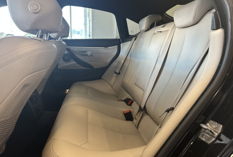 BMW Série 4  430d 3.0 PACK M 258 / Toit ouvrant / Harman Kardon / Freins M Perf