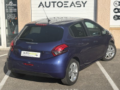 Peugeot 208 1.2 PureTech 82 ch Style / Première main / Suivi complet / Distribution Embrayage OK