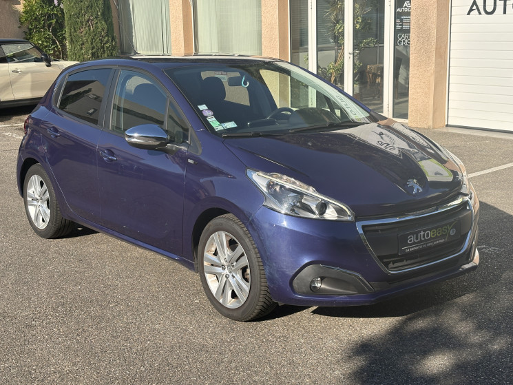 Peugeot 208 1.2 PureTech 82 ch Style / Première main / Suivi complet / Distribution Embrayage OK