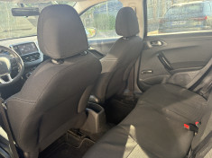 Peugeot 208 1.2 PureTech 82 ch Style / Première main / Suivi complet / Distribution Embrayage OK