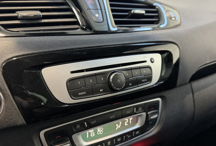 Renault Scénic TCE 130 Energy Bose édition