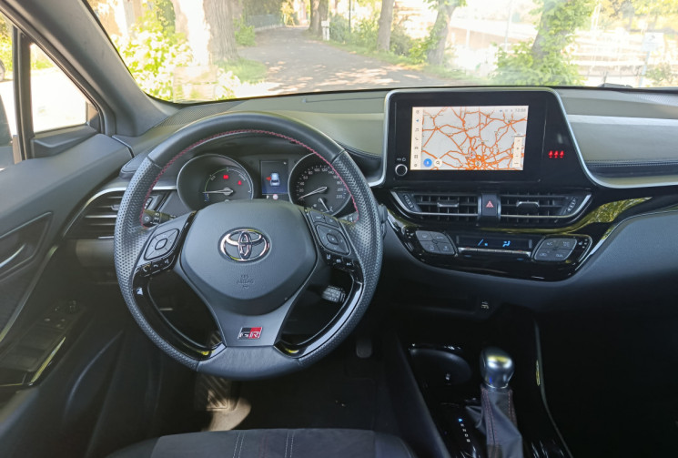 Toyota C-HR 1.8 VVT-i GR SPORT 122 HSD / Boîte Auto / Entretien Full Toyota / 1ERE MAIN