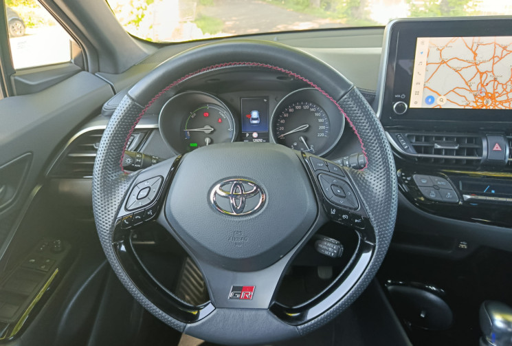 Toyota C-HR 1.8 VVT-i GR SPORT 122 HSD / Boîte Auto / Entretien Full Toyota / 1ERE MAIN