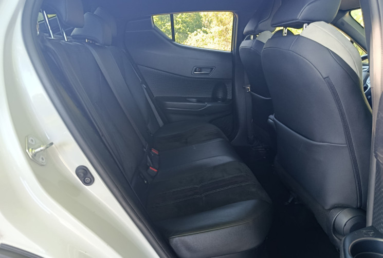 Toyota C-HR 1.8 VVT-i GR SPORT 122 HSD / Boîte Auto / Entretien Full Toyota / 1ERE MAIN