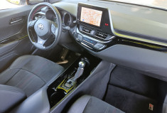 Toyota C-HR 1.8 VVT-i GR SPORT 122 HSD / Boîte Auto / Entretien Full Toyota / 1ERE MAIN