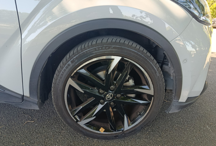 Toyota C-HR 1.8 VVT-i GR SPORT 122 HSD / Boîte Auto / Entretien Full Toyota / 1ERE MAIN