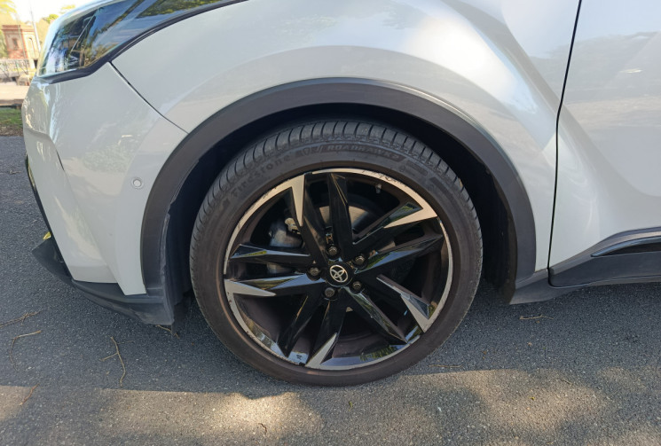 Toyota C-HR 1.8 VVT-i GR SPORT 122 HSD / Boîte Auto / Entretien Full Toyota / 1ERE MAIN