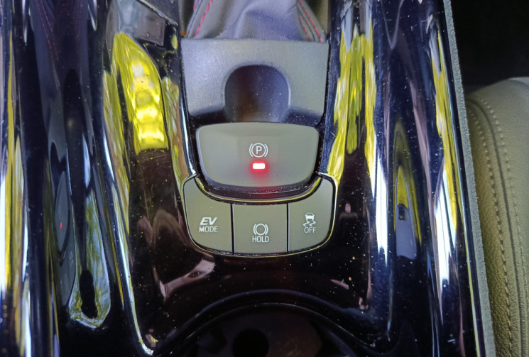 Toyota C-HR 1.8 VVT-i GR SPORT 122 HSD / Boîte Auto / Entretien Full Toyota / 1ERE MAIN