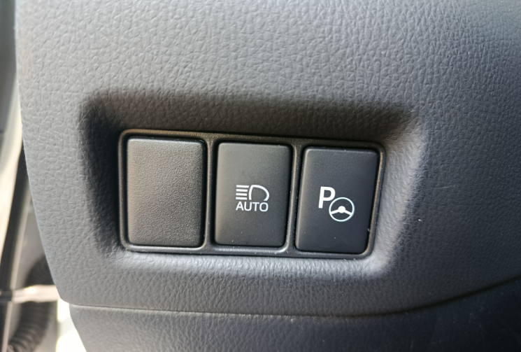 Toyota C-HR 1.8 VVT-i GR SPORT 122 HSD / Boîte Auto / Entretien Full Toyota / 1ERE MAIN