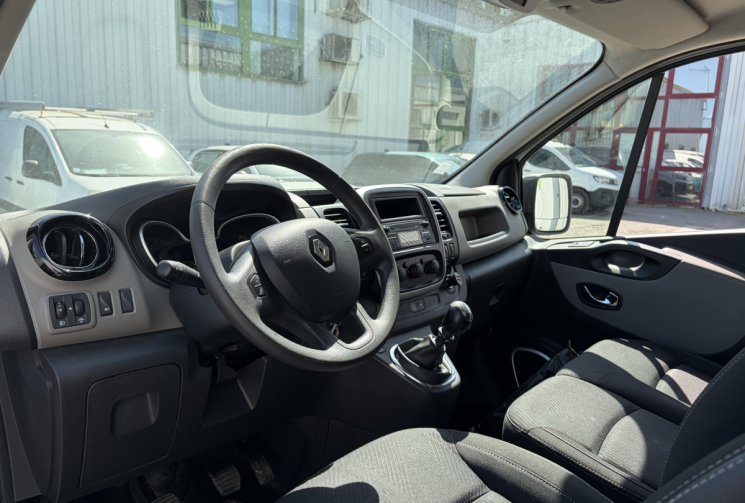 Renault Trafic L1H1 1000 1.6 DCI Energy 120 CV entretien a jour*premiere mains*Pneus neufs 