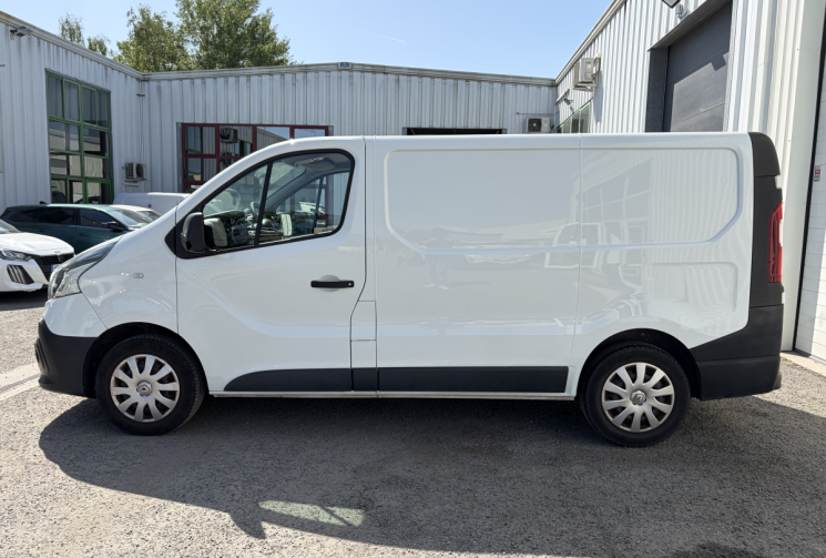 Renault Trafic L1H1 1000 1.6 DCI Energy 120 CV entretien a jour*premiere mains*Pneus neufs 