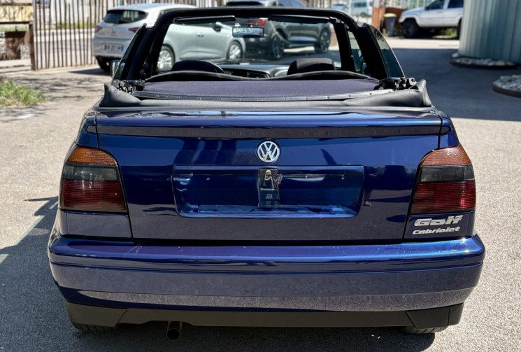Volkswagen Golf III 3 Cabriolet 1.8 90cv BON JOVI / Révisée avec distribution neuve / 