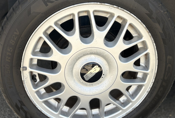 Volkswagen Golf III 3 Cabriolet 1.8 90cv BON JOVI / Révisée avec distribution neuve / 