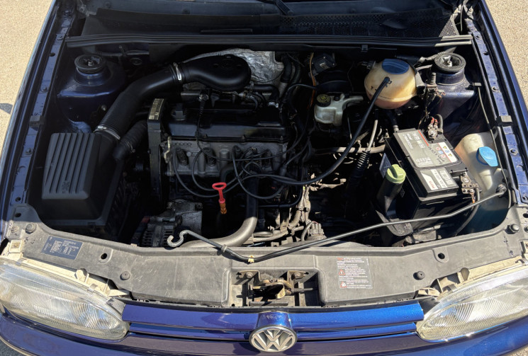 Volkswagen Golf III 3 Cabriolet 1.8 90cv BON JOVI / Révisée avec distribution neuve / 