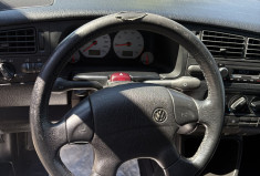 Volkswagen Golf III 3 Cabriolet 1.8 90cv BON JOVI / Révisée avec distribution neuve / 