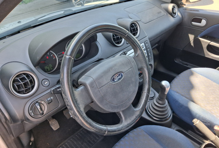 Ford Fiesta 1.3 69cv Ambiente