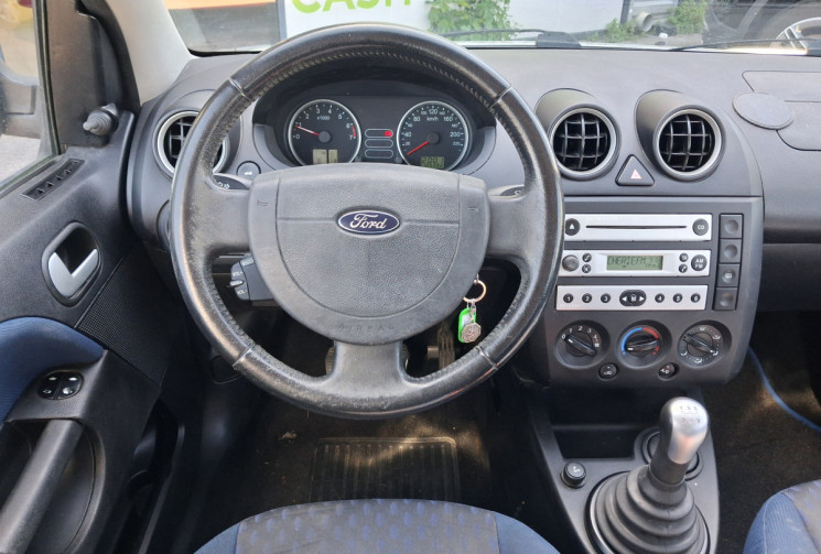 Ford Fiesta 1.3 69cv Ambiente