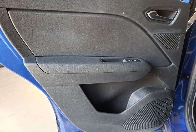 Renault Captur 1.3 TCE 140 MILD HYBRIDE TECHNO