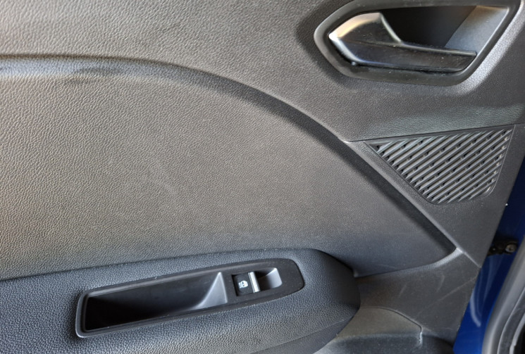 Renault Captur 1.3 TCE 140 MILD HYBRIDE TECHNO