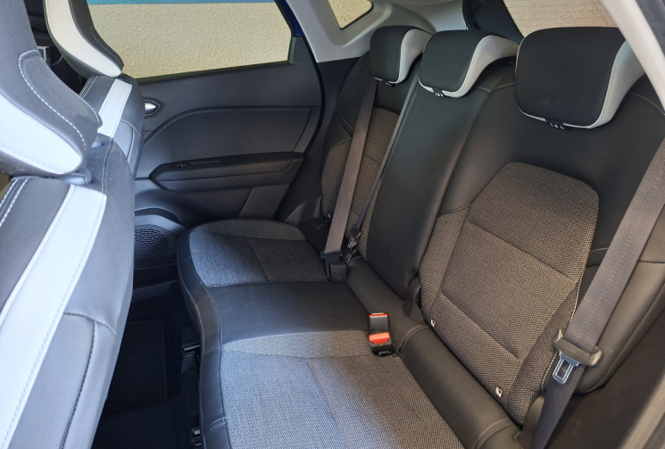 Renault Captur 1.3 TCE 140 MILD HYBRIDE TECHNO