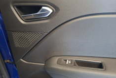 Renault Captur 1.3 TCE 140 MILD HYBRIDE TECHNO