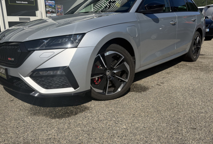 Skoda Octavia Combi RS 1.4 TSI PHEV IV 245 - option RS Exclusive