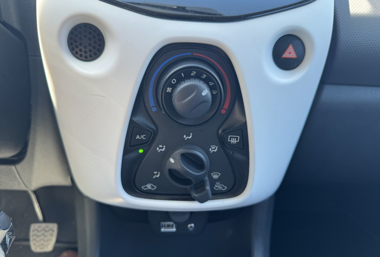 Citroën C1 1.0 VTi 12V 72 cv FEEL 5 Portes 