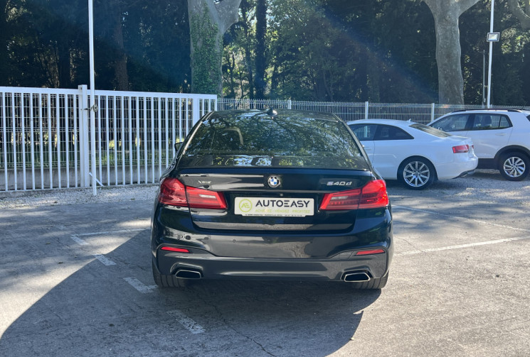 BMW Série 5 540d xDrive 320 BVA8 M Sport / Harman Kardon / Toit Ouvrant / Suspension Adaptative /HUD
