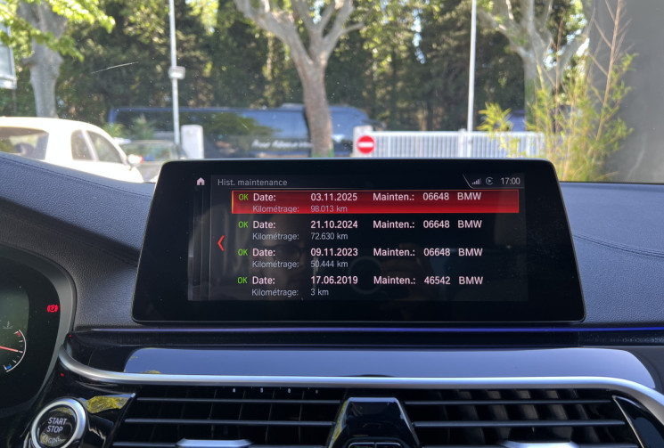 BMW Série 5 540d xDrive 320 BVA8 M Sport / Harman Kardon / Toit Ouvrant / Suspension Adaptative /HUD