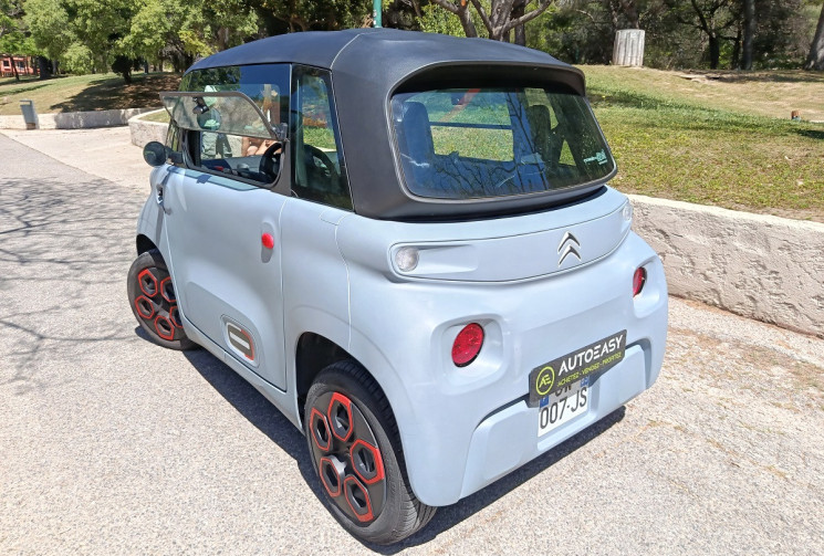 Citroën Ami  - 5.400 km - 1ère Main - Toit Pano. - Révision faite  - Pack déco Rouge