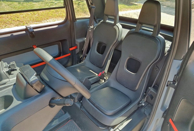 Citroën Ami  - 5.400 km - 1ère Main - Toit Pano. - Révision faite  - Pack déco Rouge