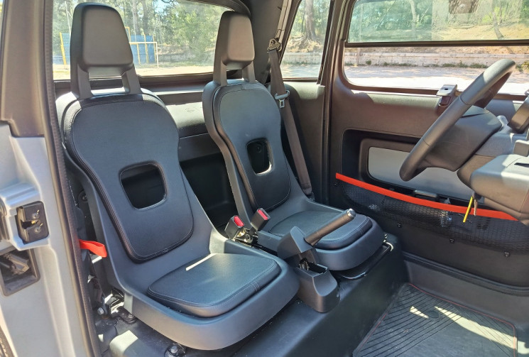 Citroën Ami  - 5.400 km - 1ère Main - Toit Pano. - Révision faite  - Pack déco Rouge