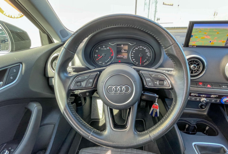 Audi A3 SPORTBACK Série 3 Phase 2 Sportback 1.5 TFSI 16V S&S 150 cv SPORT 