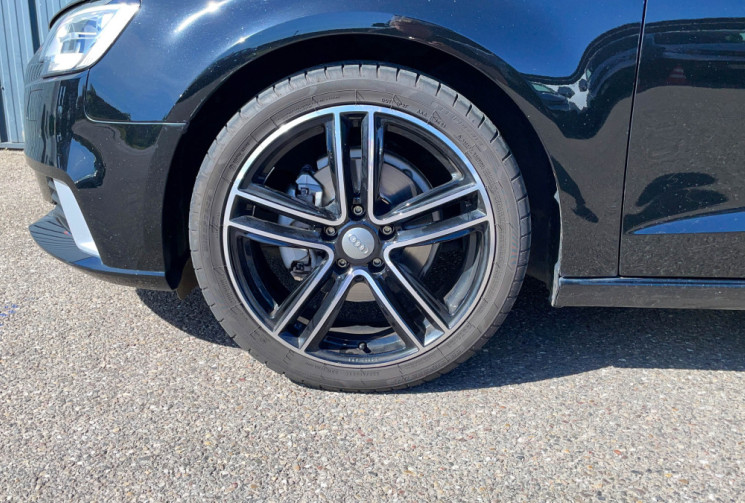 Audi A3 SPORTBACK Série 3 Phase 2 Sportback 1.5 TFSI 16V S&S 150 cv SPORT 