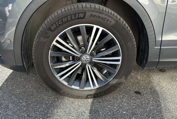 Volkswagen TIGUAN ALLSPACE 2.0 TDI 150 ch Carat Exclusive 4Motion DSG7 / Première main / 7 Places