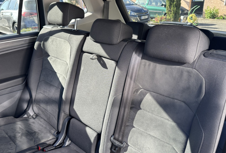 Volkswagen TIGUAN ALLSPACE 2.0 TDI 150 ch Carat Exclusive 4Motion DSG7 / Première main / 7 Places