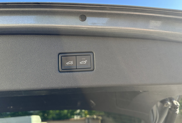 Volkswagen TIGUAN ALLSPACE 2.0 TDI 150 ch Carat Exclusive 4Motion DSG7 / Première main / 7 Places