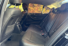 BMW Série 3 Lounge + 2.0 190 cv / caméra d’intersection / cuir / affichage tête haute / 