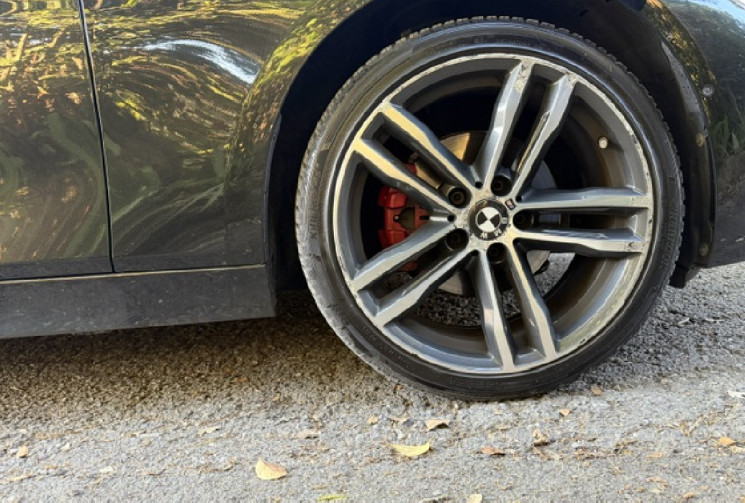 BMW Série 3 Lounge + 2.0 190 cv / caméra d’intersection / cuir / affichage tête haute / 