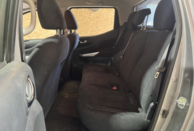 Nissan Navara 2.3 dCi GARANTIE 1 AN Double Cab 4WD 190 cv