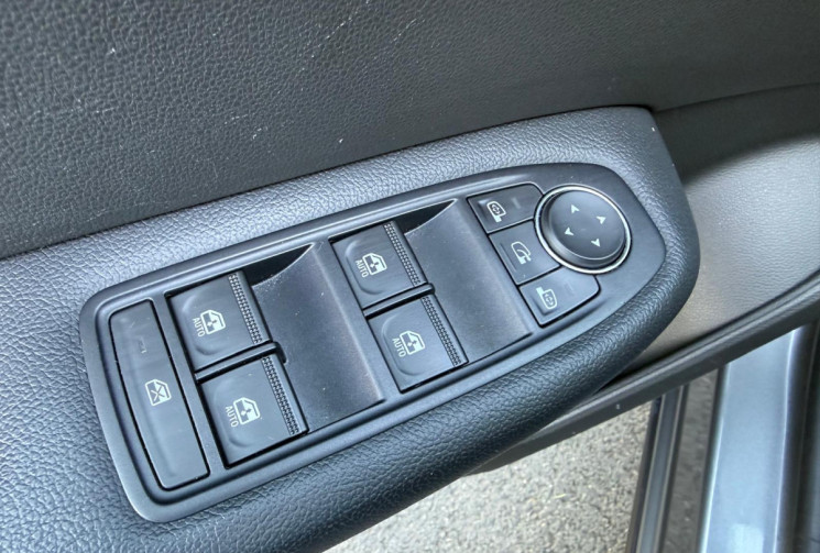 Renault Arkana 1.6 E TECH 145 EVOLUTION EDC 23