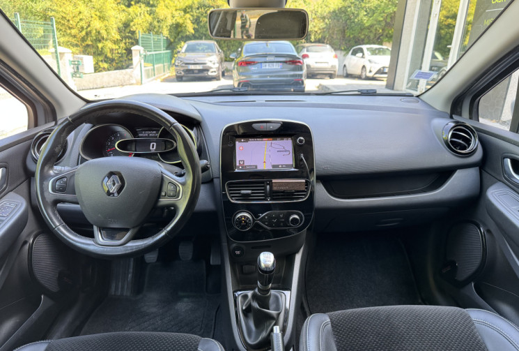 Renault CLIO ESTATE IV INTENS 1.5 DCI 110 / Camera / GPS / Distri et entretien à jour / Garantie 6m