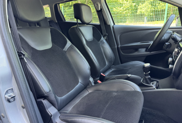 Renault CLIO ESTATE IV INTENS 1.5 DCI 110 / Camera / GPS / Distri et entretien à jour / Garantie 6m