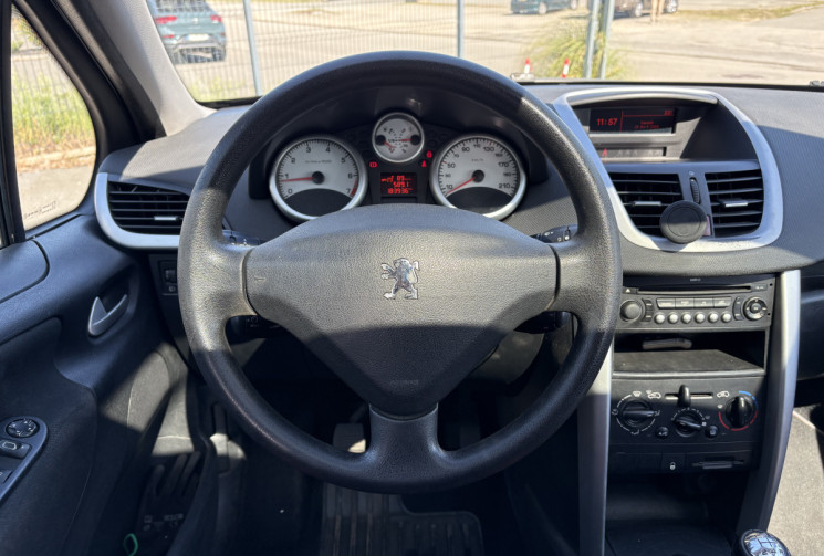 Peugeot 207 1.4 VTi 95 cv SERIE 64 
