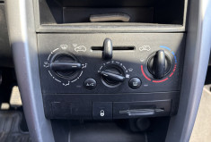 Peugeot 207 1.4 VTi 95 cv SERIE 64 