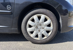 Peugeot 207 1.4 VTi 95 cv SERIE 64 